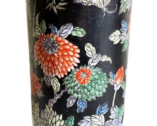 Vintage Chinese Ceramic Umbrella Stand With 4 Umbrellas
Lot #: 65