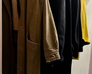 Men's Rain Jacket & 5 Coats By London Fog, The Territory Ahead, Italian Cashmere & More, Mostly Size Medium
Lot #: 84