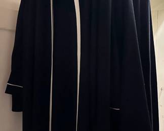 7 Women's Jackets & Sweaters By Jones New York, Ralph Lauren, Calvin Klein & More, Sizes Vary
Lot #: 90