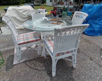 Good deal on wicker set