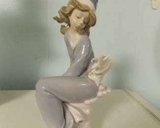 Lladro Figurine