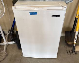 Mini freezer