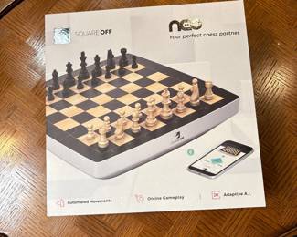 Electronic chess set