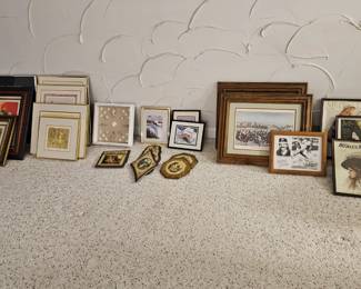 Lots and Lots of Art, much more on site