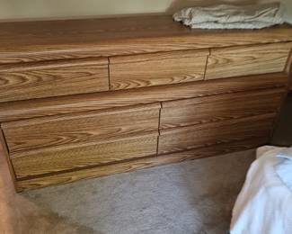 dresser (matching bedstand)