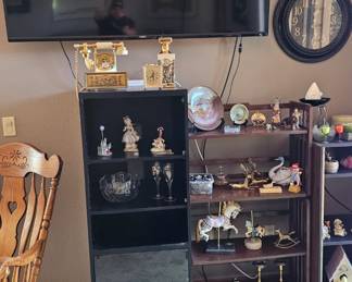 Collectible Figurines, Electronics, Equipment Stand