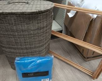 Sheets And Laundry Accessories