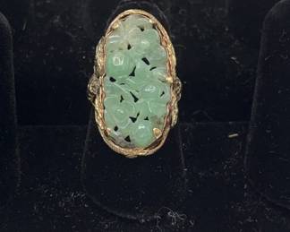 009 18K Yellow Gold Ring
