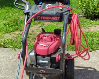 Troy-Bilt Pressure Washer with Honda Engine