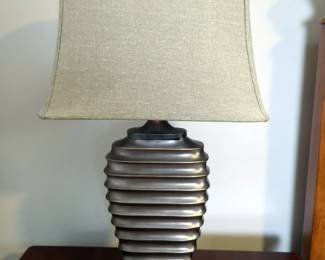 Contemporary Table Lamp with Textured Base and Square Shade