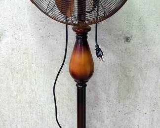 Deco Breeze Oscillating Pedestal 3 Speed Fan