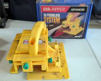 Microjig GRR-RIPPER Advanced 3D Pushblock System