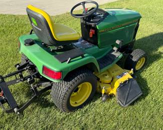 This piece of lawn equipment is clean and ready to go! 