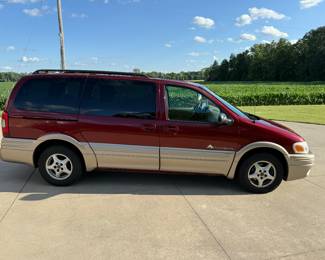 This is a 2002 Pontiac Montana. It is in excellent condition! ZERO rust, interior EXCELLENT and of course runs great! A terrific find for someone looking for a great reliable used vehicle!  