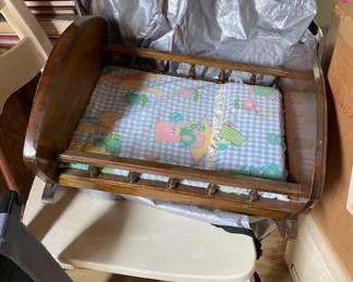 Doll bed