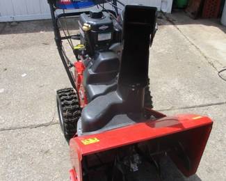 Toro 826 OXE Snowblower (2 stage)
