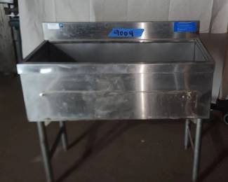 LG9004 La Crosse Stainless Steel Width Commercial Industrial Sink