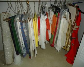 Linens - Tablecloths, placemats etc.