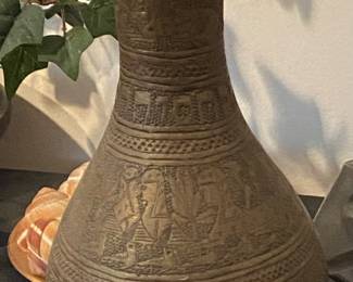 Reversible etched metal antique vase