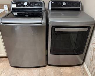 LG TurboWash Smart Top Load Washer/Dryer