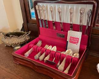 Reed & Barton "Festivity" Silverplate Flatware