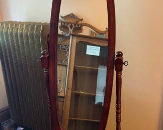Chervl Mirror