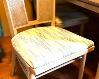 Closer look at the mid century dinning room chair