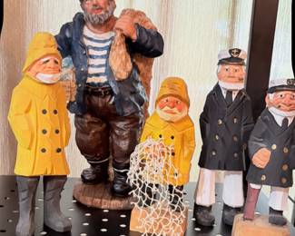 Vintage Wood Craved Sailors
