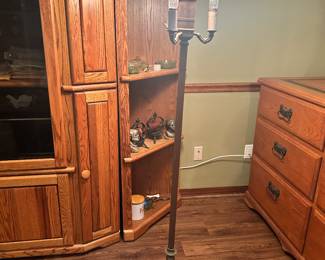 #25A - $90 - Brass Floor Lamp 60H