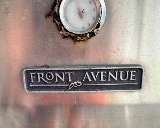 #68 - $48 - Front Avenue gas grill