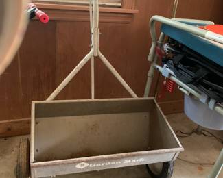 #199 garden mark Spreader $20.00