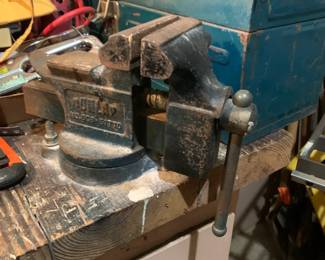 #177 Dunlap Bench Vice $20.00