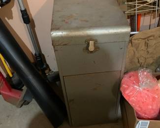 #174 Metal Letter Size File Cabinet w/lift up Top 12x16x29 $30.00
