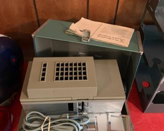 #138 Argus Slide Projector in Case $20.00