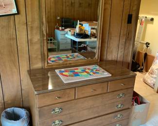 #134 Ethan Allen Dresser w/Miror w/3 drawers - 40x18x30 Mirror - 27x39 $125.00