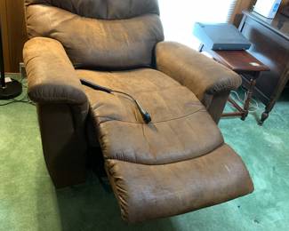 #51 Lazy-Boy Lift Chair Brown microfiber - w/continuous Seat $300.00