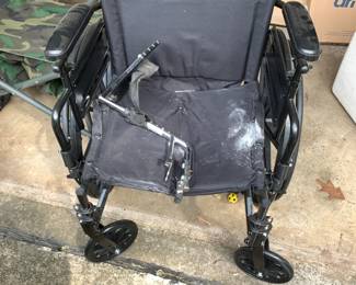 #201 Drive Wheelchair 18" Seat w/2 foot Pedals $45.00