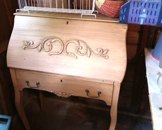 Great desk