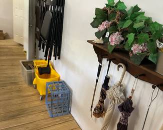 folding chairs and mic items