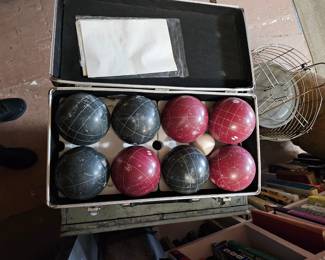 Bocce ball set