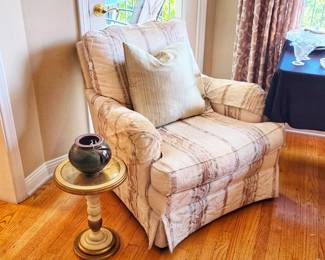 Vintage Sherrill upholstered arm chair