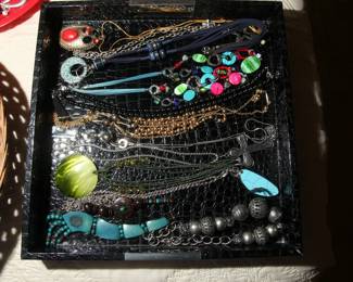 HUGE COSTUME JEWELRY SELECTION