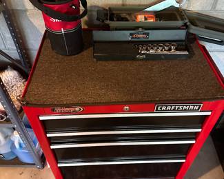 Craftsman tool bench