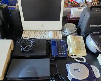 Apple iMac, telephones, CDRW