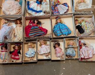 Lot #231 - Large Lot of Storybook Dolls