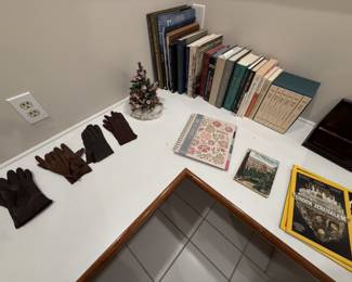 leather gloves $5/pr, books = $1/piece, but lower prices for higher quantities
