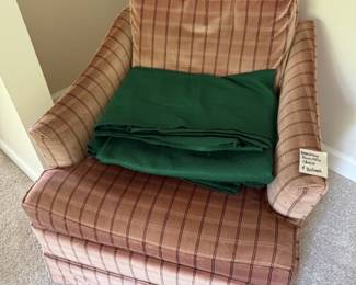 COMFY! $20