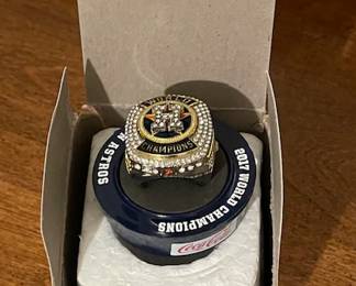 Houston Astros World Champions replica ring (Coca Cola)