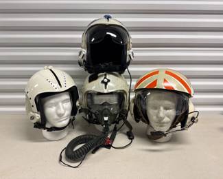 57 Setof4VintageUSNavyAviationHelmetsPilotGears