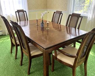 MCM Dinning set, beautiful condition